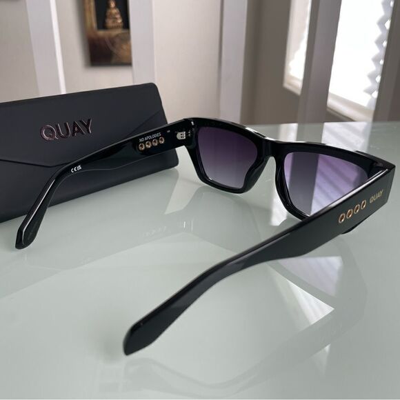 NWT QUAY No Apologies Sunglasses - Picture 8 of 12
